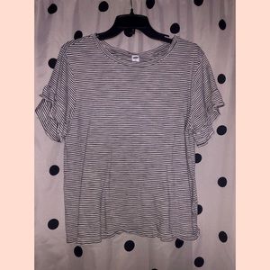 Loose Striped Old Navy Shirt w/ Sleeve Ruffles (M)